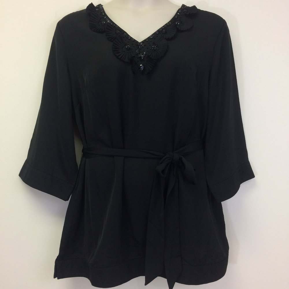 Liz Lange Jewel Neckline Black Tunic w/ Belt NWOT